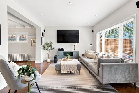 Photo 11 at 35 Regal Road, Wychwood, Toronto