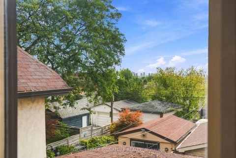 Photo 18 at 35 Regal Road, Wychwood, Toronto