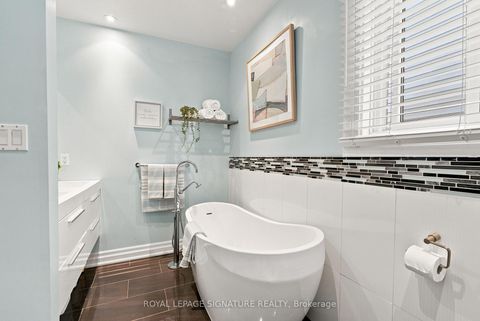 Photo 21 at 35 Regal Road, Wychwood, Toronto