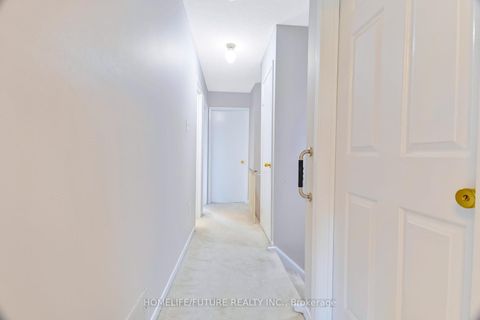 Photo 11 at 174 - 124 Dusay Place, L'Amoreaux, Toronto