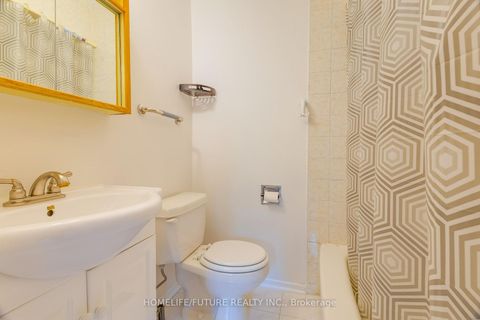Photo 14 at 174 - 124 Dusay Place, L'Amoreaux, Toronto