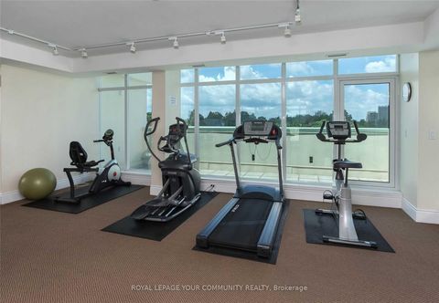 Photo 18 at 201 - 650 Mount Pleasant Road, Mount Pleasant West, Toronto