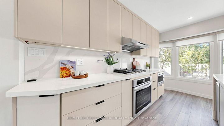 Photo 8 at 60 Elmfield Crescent, Steeles, Toronto