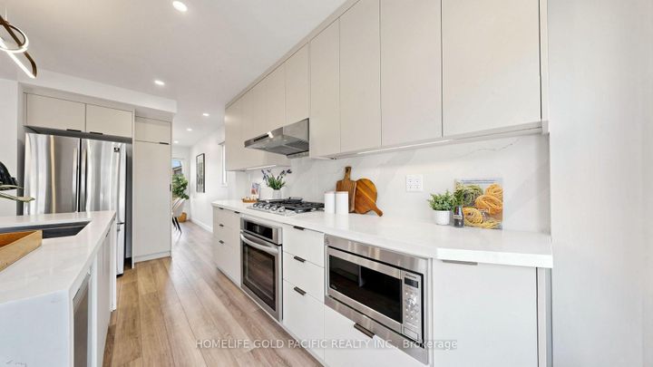Photo 9 at 60 Elmfield Crescent, Steeles, Toronto