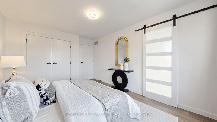 Photo 16 at 60 Elmfield Crescent, Steeles, Toronto