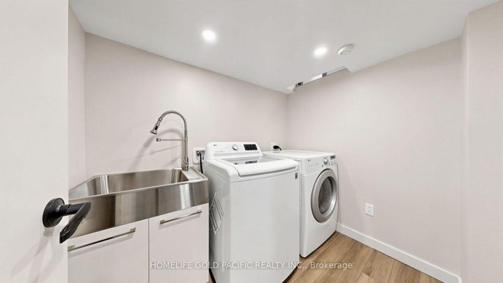 Photo 32 at 60 Elmfield Crescent, Steeles, Toronto