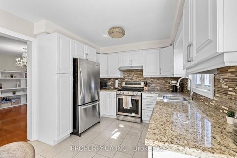 Photo 6 at 235 Brownridge Drive, Brownridge, Vaughan