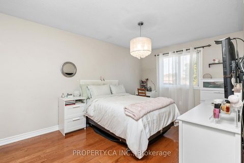 Photo 15 at 235 Brownridge Drive, Brownridge, Vaughan