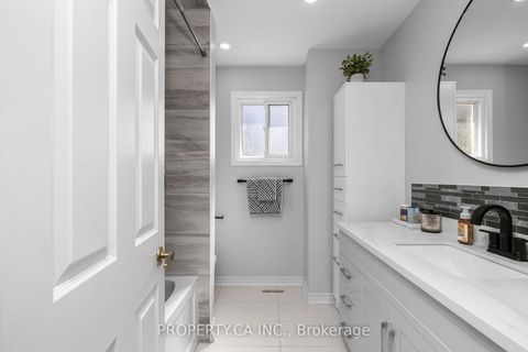 Photo 21 at 235 Brownridge Drive, Brownridge, Vaughan