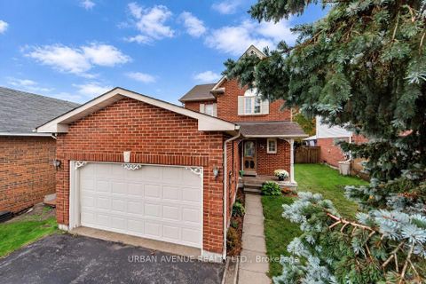 Photo 1 at 15 Natanya Boulevard, Keswick North, Georgina