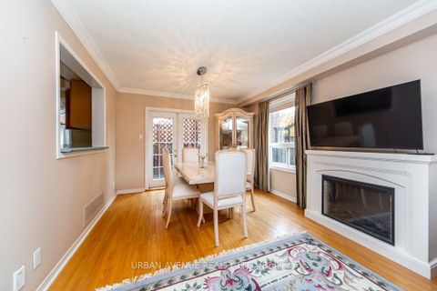 Photo 9 at 15 Natanya Boulevard, Keswick North, Georgina