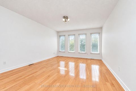 Photo 11 at 580 Elgin Mills Road W, Westbrook, Richmond Hill