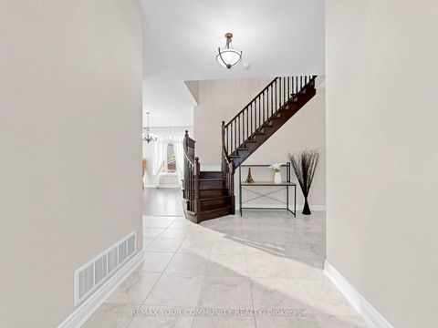 Photo 15 at 44 Tim Jacobs Drive, Keswick South, Georgina