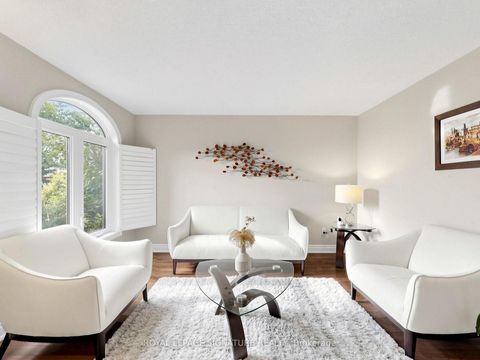 Photo 9 at 81 Pinnacle Trail, Bayview Wellington, Aurora