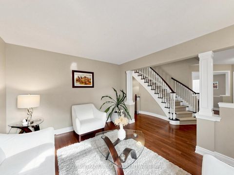 Photo 10 at 81 Pinnacle Trail, Bayview Wellington, Aurora