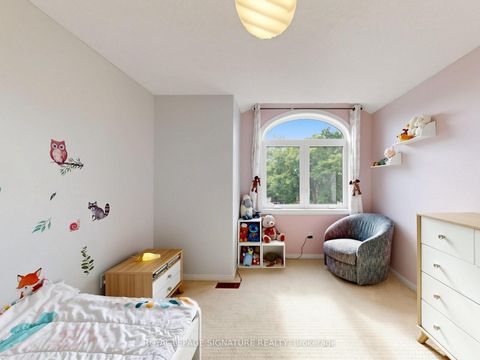 Photo 33 at 81 Pinnacle Trail, Bayview Wellington, Aurora