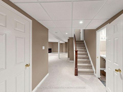 Photo 39 at 81 Pinnacle Trail, Bayview Wellington, Aurora