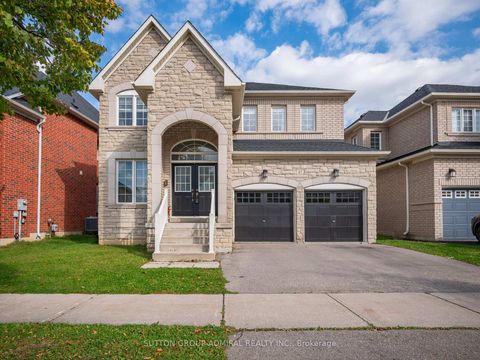 Photo 1 at 87 Rivington Avenue, Patterson, Vaughan