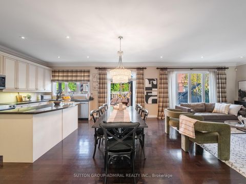 Photo 8 at 87 Rivington Avenue, Patterson, Vaughan