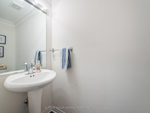 Photo 21 at 87 Rivington Avenue, Patterson, Vaughan