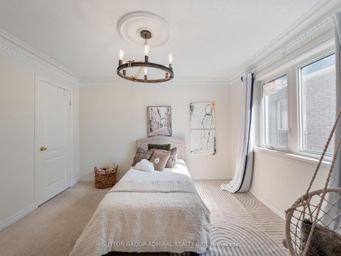Photo 31 at 87 Rivington Avenue, Patterson, Vaughan