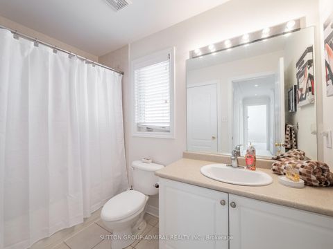 Photo 39 at 87 Rivington Avenue, Patterson, Vaughan