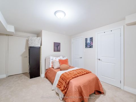 Photo 46 at 87 Rivington Avenue, Patterson, Vaughan