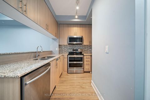 Photo 9 at 710 - 68 Merton Street, Mount Pleasant West, Toronto