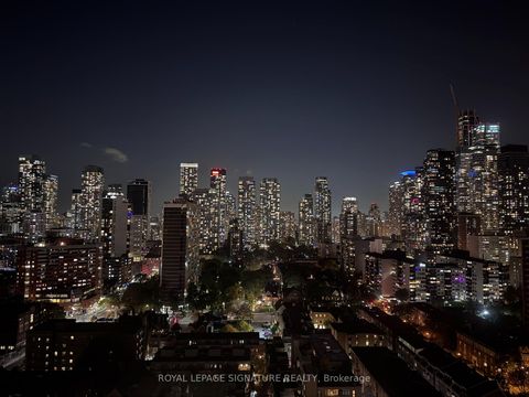 Photo 26 at 2009 - 500 Sherbourne Street, North St. James Town, Toronto