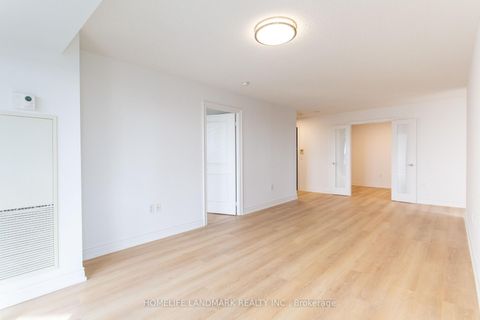 Photo 23 at 1727 - 500 Doris Avenue, Willowdale East, Toronto