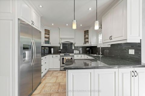 Photo 7 at 25 Albery Crescent, Aurora Highlands, Aurora