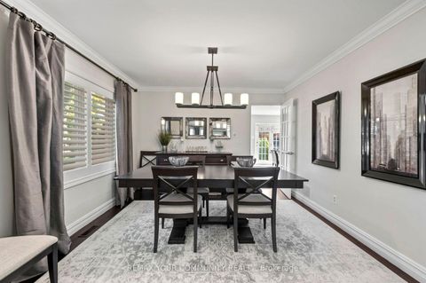 Photo 11 at 25 Albery Crescent, Aurora Highlands, Aurora