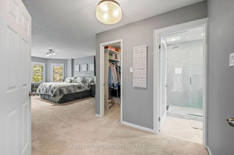 Photo 15 at 25 Albery Crescent, Aurora Highlands, Aurora