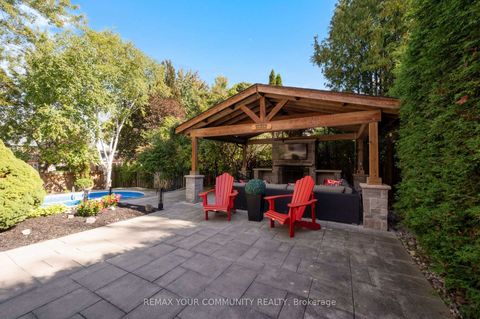 Photo 32 at 25 Albery Crescent, Aurora Highlands, Aurora
