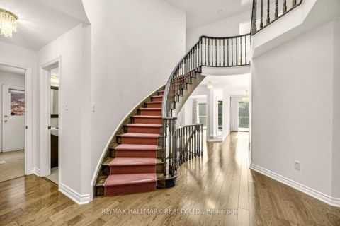 Photo 2 at 25 Cygnus Drive, Observatory, Richmond Hill