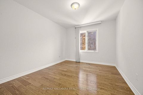 Photo 13 at 25 Cygnus Drive, Observatory, Richmond Hill