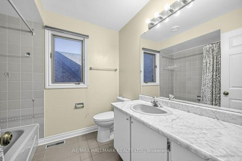 Photo 22 at 25 Cygnus Drive, Observatory, Richmond Hill