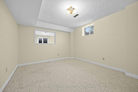 Photo 31 at 25 Cygnus Drive, Observatory, Richmond Hill