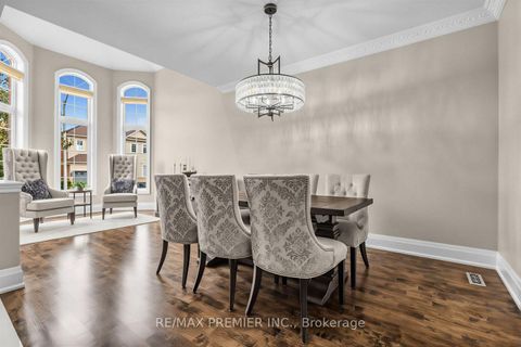 Photo 5 at 47 Berry Trail, Vellore Village, Vaughan