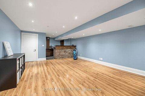 Photo 33 at 47 Berry Trail, Vellore Village, Vaughan