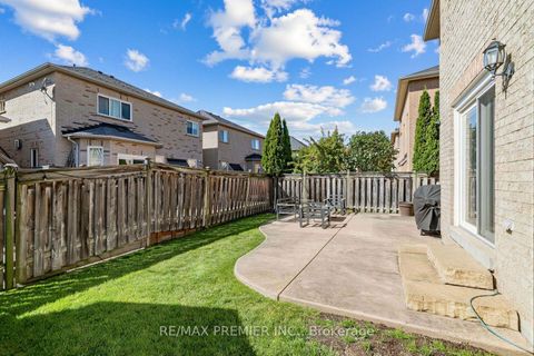 Photo 35 at 47 Berry Trail, Vellore Village, Vaughan