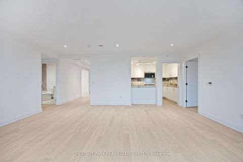 Photo 2 at 406 - 505 Glencairn Avenue, Lawrence, Toronto