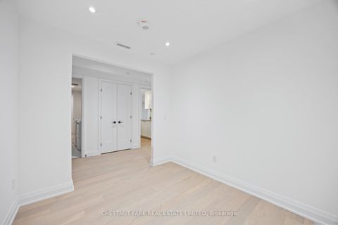 Photo 10 at 406 - 505 Glencairn Avenue, Lawrence, Toronto