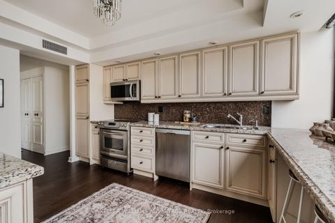 Photo 12 at 401 - 616 Avenue Road, Casa Loma, Toronto