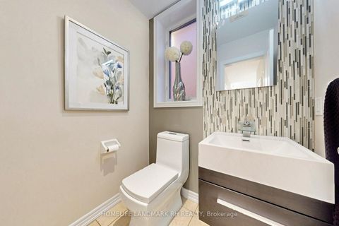 Photo 20 at 39 Arden Valley Street, Jefferson, Richmond Hill