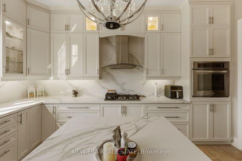 Photo 11 at 193 Lady Nadia Drive, Patterson, Vaughan