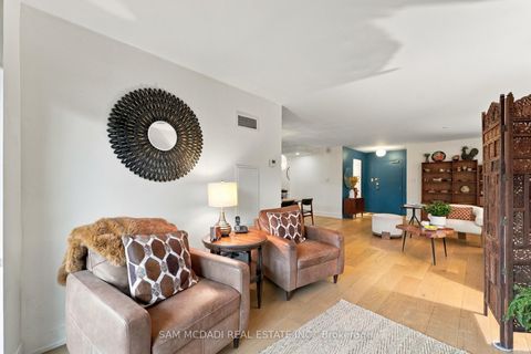 Photo 8 at 206 - 812 Burnhamthorpe Road, Markland Wood, Toronto