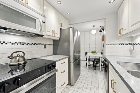 Photo 14 at 206 - 812 Burnhamthorpe Road, Markland Wood, Toronto
