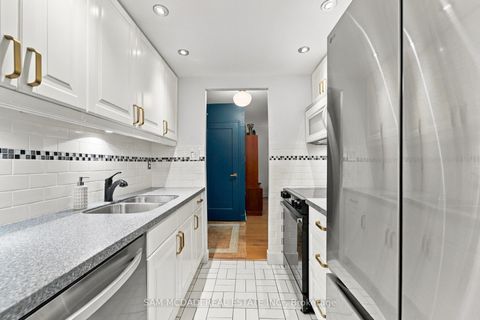 Photo 15 at 206 - 812 Burnhamthorpe Road, Markland Wood, Toronto