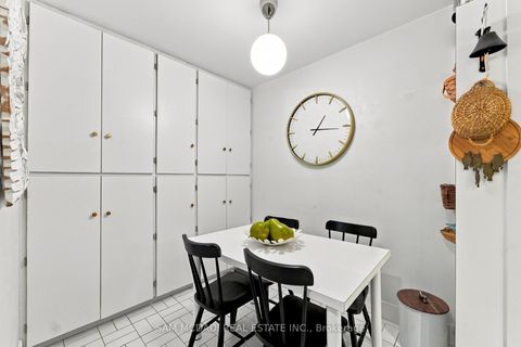 Photo 17 at 206 - 812 Burnhamthorpe Road, Markland Wood, Toronto